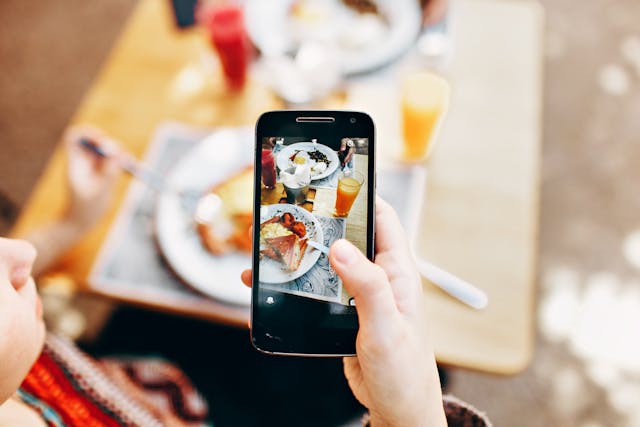 (post image)Common Sense: Phones, What Are They Good For?